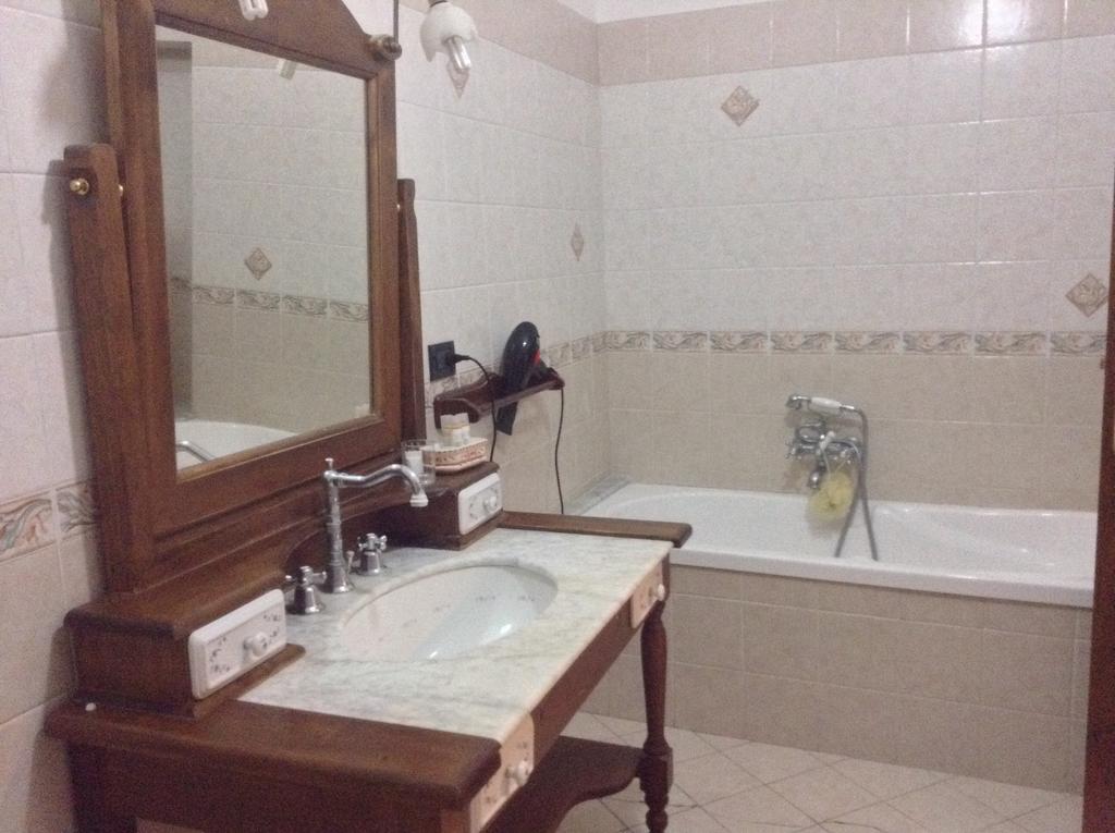 Casa Archimede Daire Siraküza Oda fotoğraf